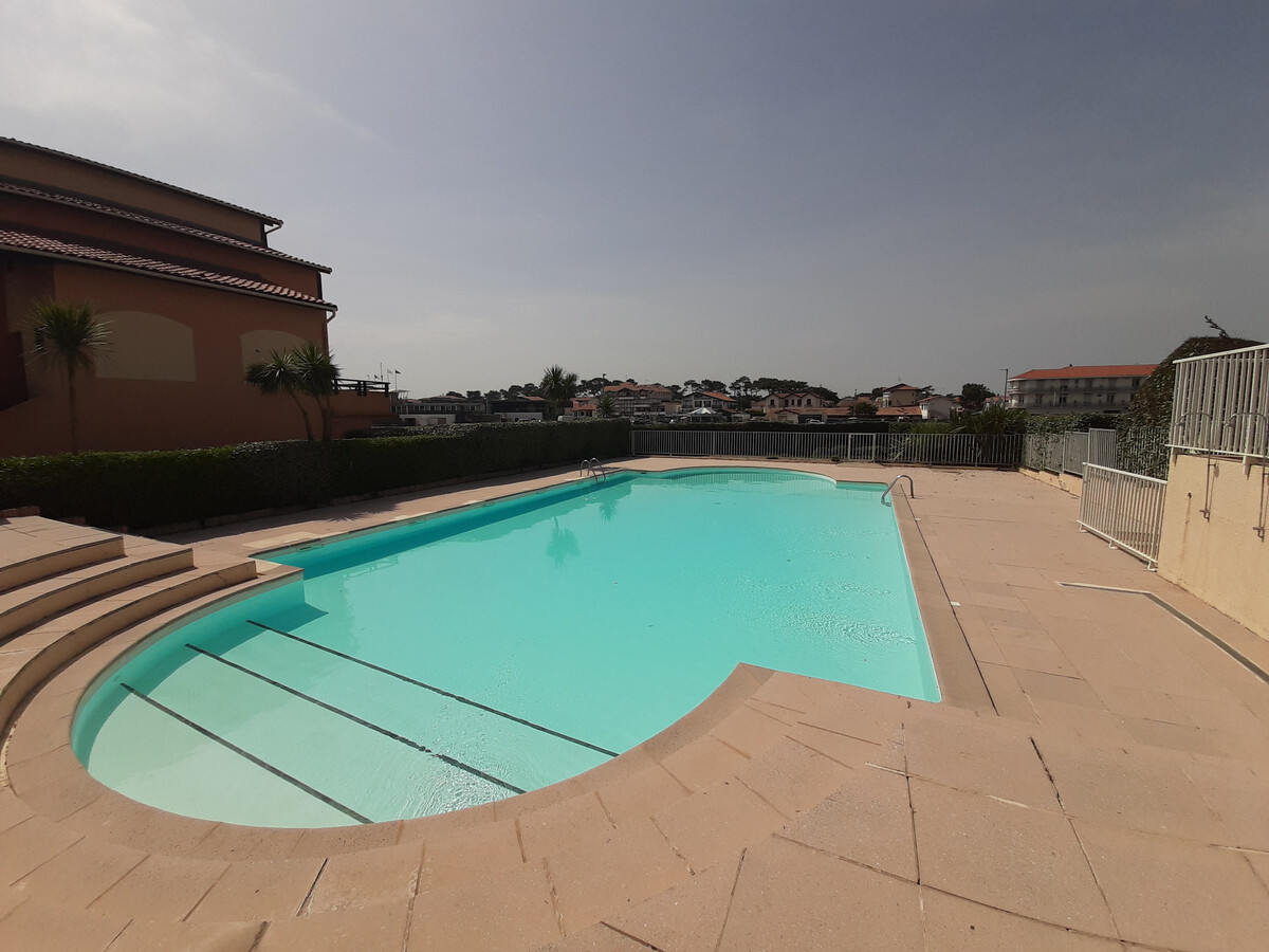 Studio cabine 4 pers. face au port, piscine et tennis - Photo 11