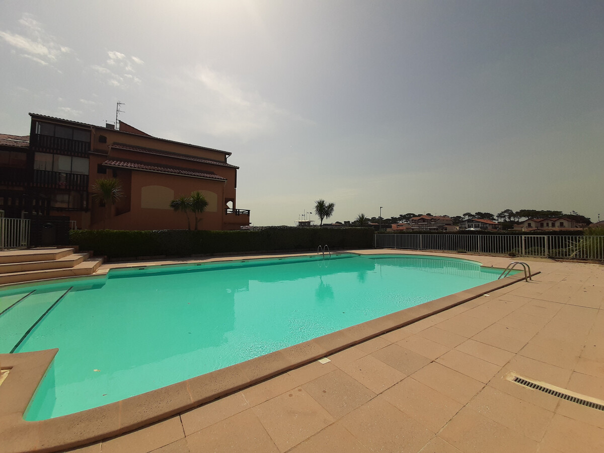 Studio cabine 4 pers. face au port, piscine et tennis - Photo 15