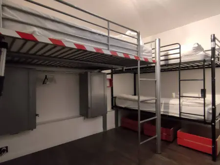 Appartement rénové 6 couchages à 150m des pistes : photo 7
