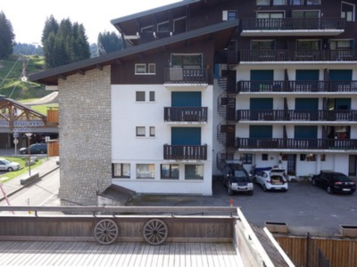 Appartement 2 ch Les Gets, balcon vue pistes, centre station - Photo 6
