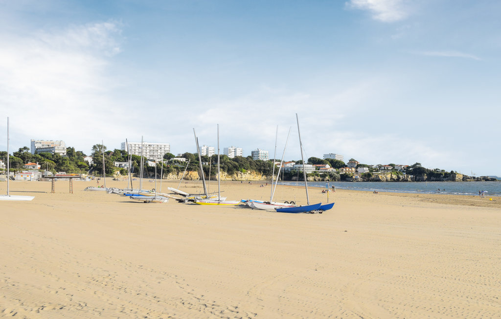 Appartement 1 chambre avec terrasse à 100 m de la plage - Photo 8