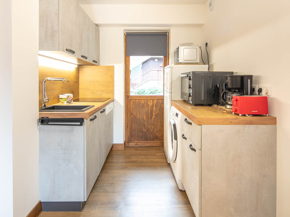 Appartement rénové 47m² · 150m des pistes · Balcon - Photo 5