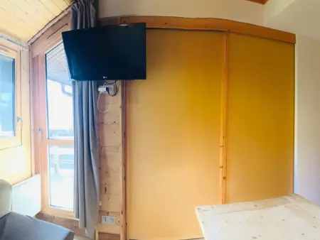 Appartement ski aux pieds, 6 couchages, balcon sud : photo 4