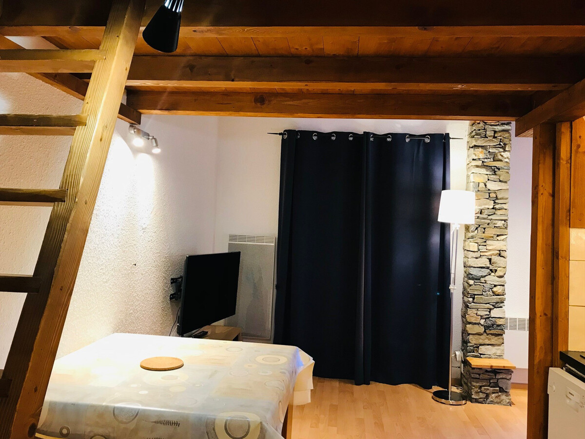 Studio 26m² avec mezzanine à La Plagne, accès direct pistes - Photo 4