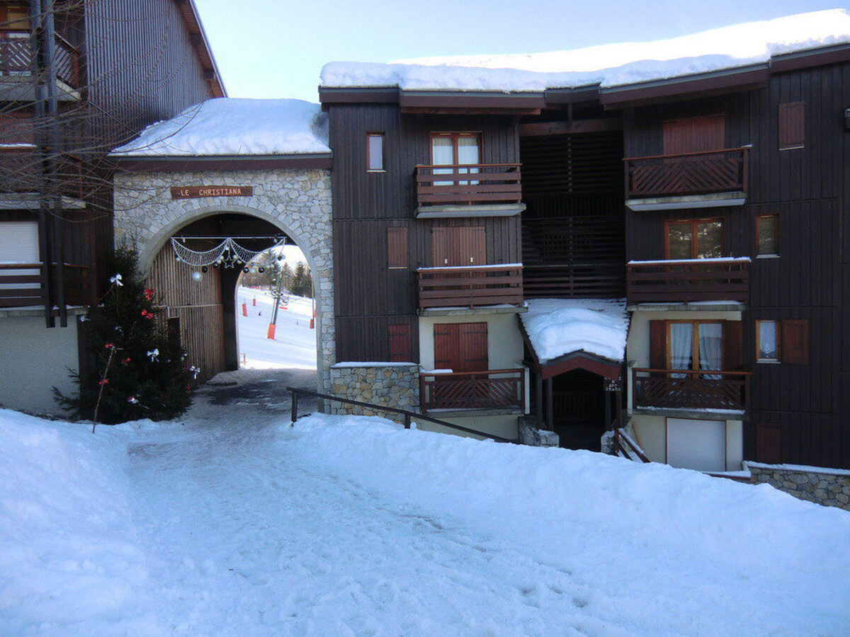 Studio 26m² avec mezzanine à La Plagne, accès direct pistes - Photo 17