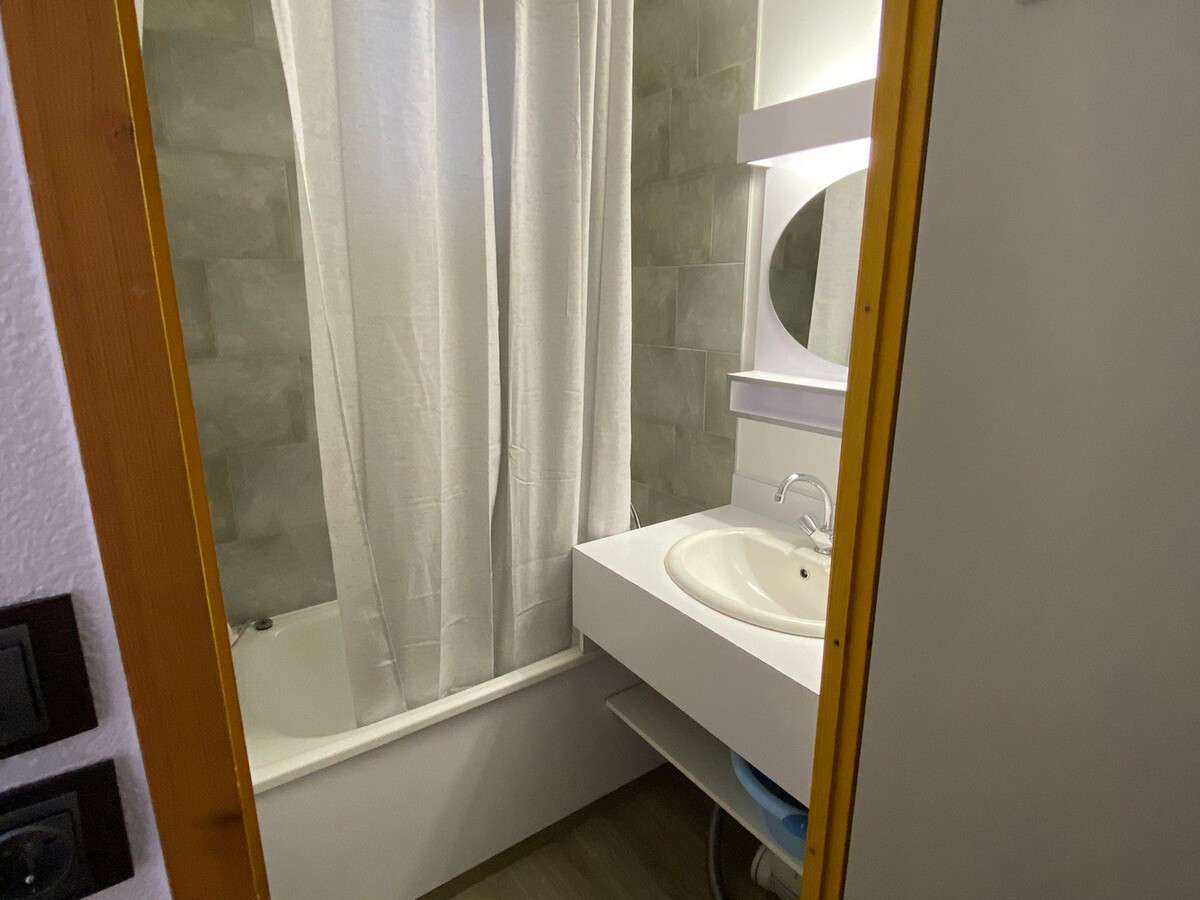 Studio 21m² accès direct pistes, vue Mont-Blanc - Photo 8