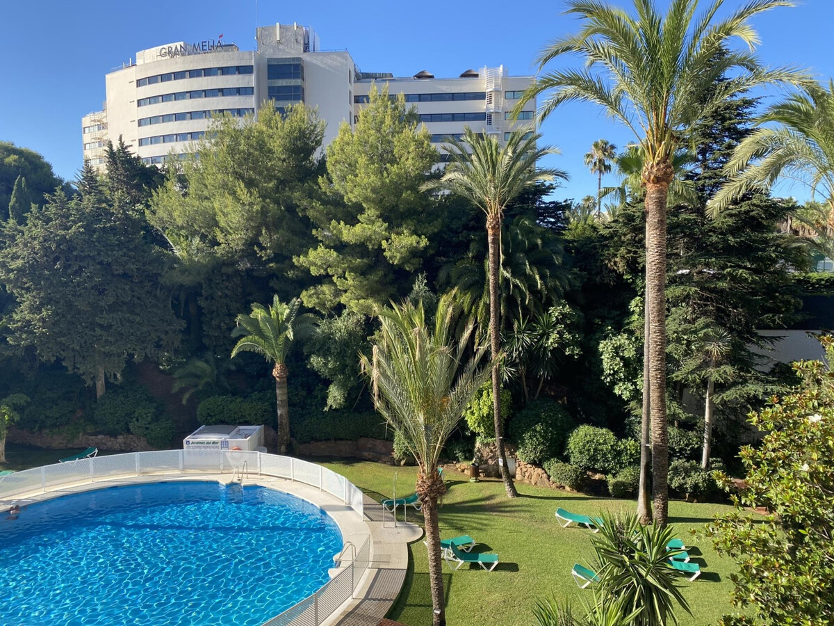 Appartement Sud avec terrasse, 2 piscines à Marbella - Photo 19