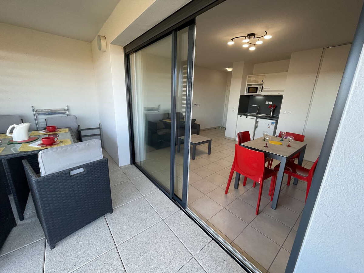 Studio cabine neuf 4 couchages, terrasse et parking au Grau-du-Roi - Photo 4