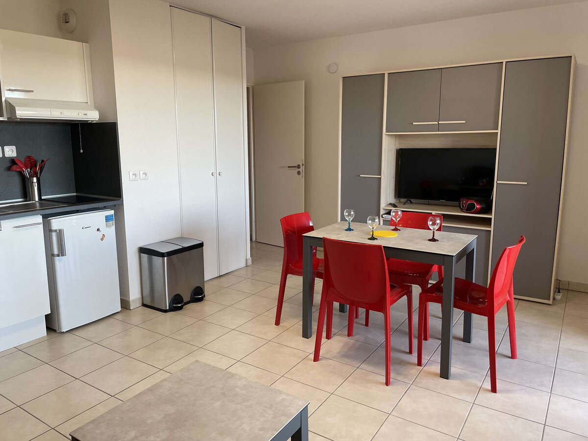 Studio cabine neuf 4 couchages, terrasse et parking au Grau-du-Roi - Photo 6