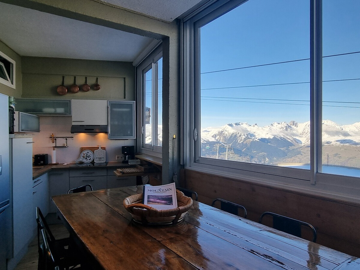 Apt 3 pièces rénové vue Mont-Blanc, skis aux pieds - Photo 2