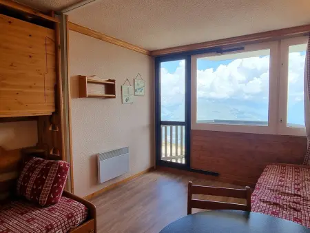 Studio 26m² skis aux pieds, vue Mont-Blanc, animaux OK : photo 2