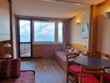 Studio 26m² skis aux pieds, vue Mont-Blanc, animaux OK : photo 3