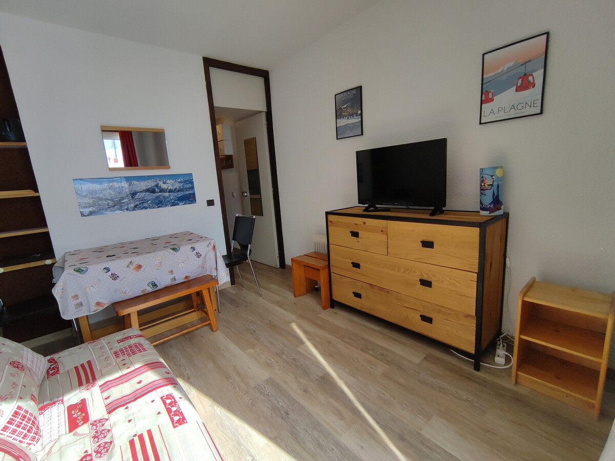 Studio 18m² terrasse Sud aux pieds des pistes - Photo 3