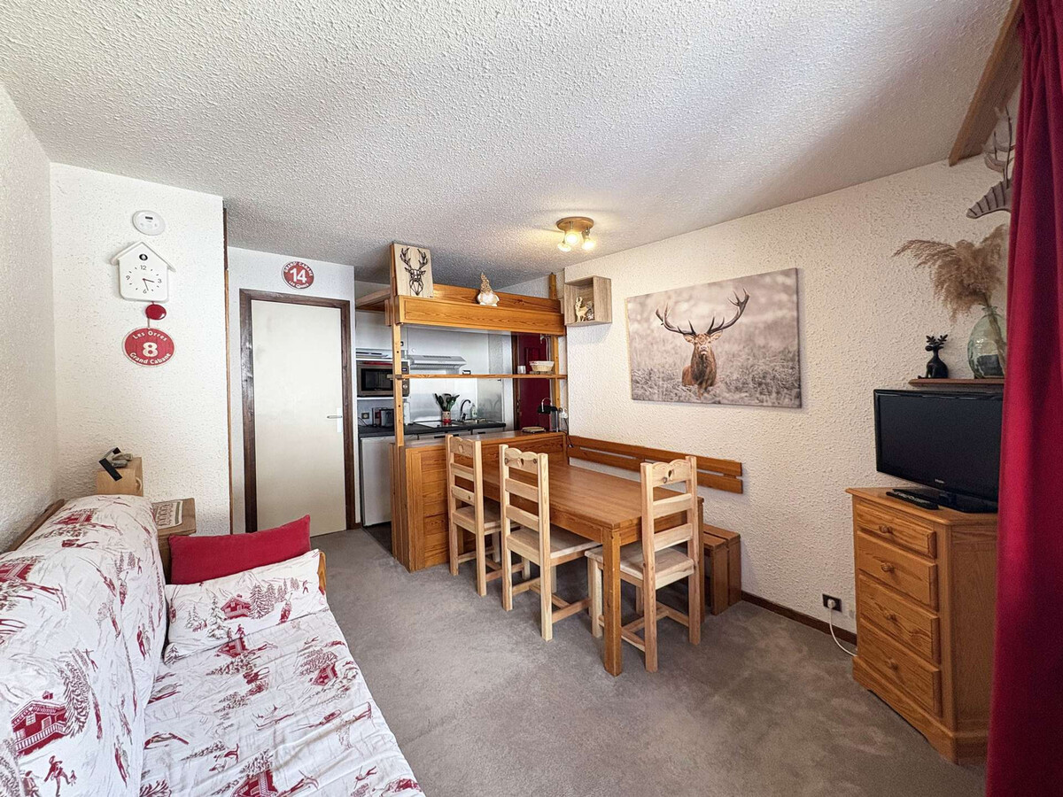 Appartement 6 pers Les Orres 1650, départ skis, balcon Sud-Est - Photo 2