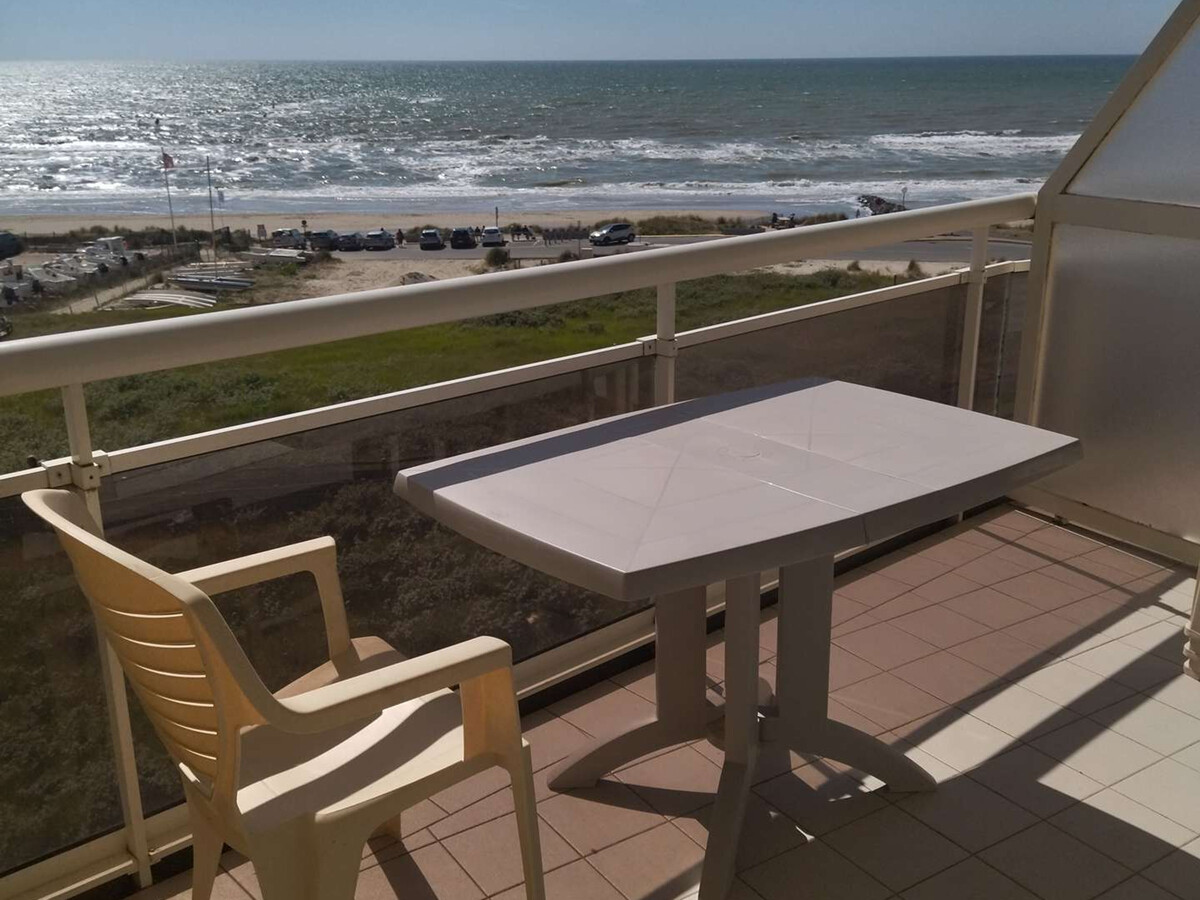 Appartement face mer à Merlimont, balcon et parking - Photo 1