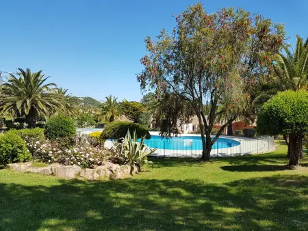 Location appartement à Conca, Appartement 1 chambre avec piscine et tennis à 500 m de la plage