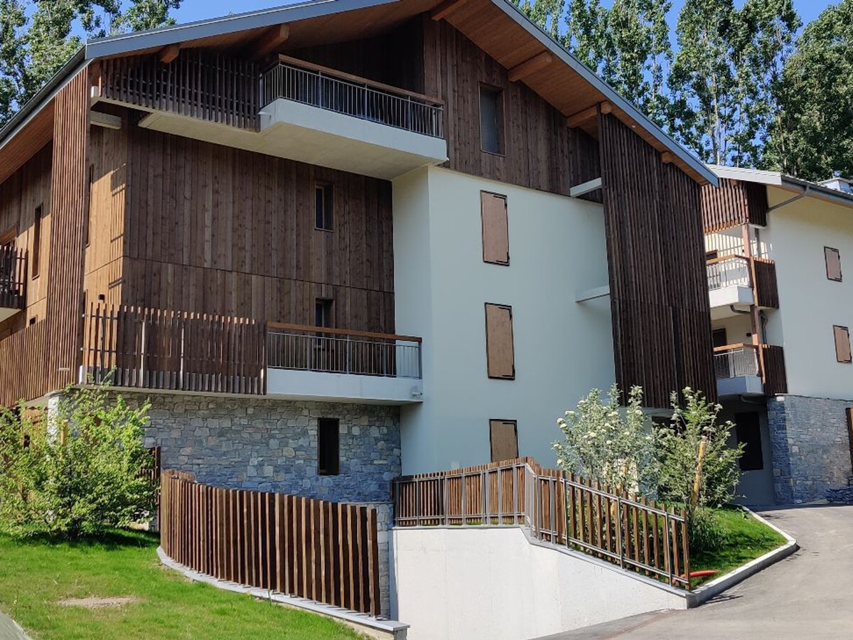 Appartement neuf 46m² avec balcon et navette ski - Photo 13