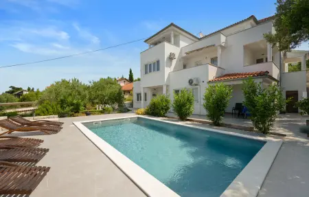 Location appartement à Murter