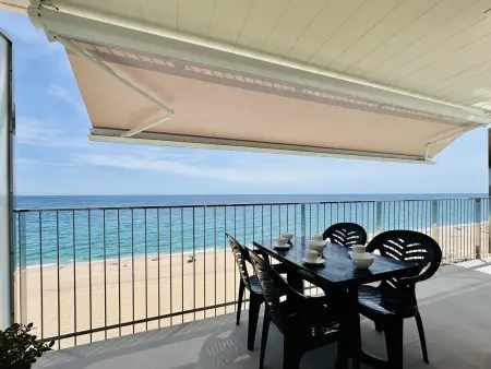 Appartement en Bord de Mer avec Balcon à Platja d'Aro, Costa Brava - Photo 4