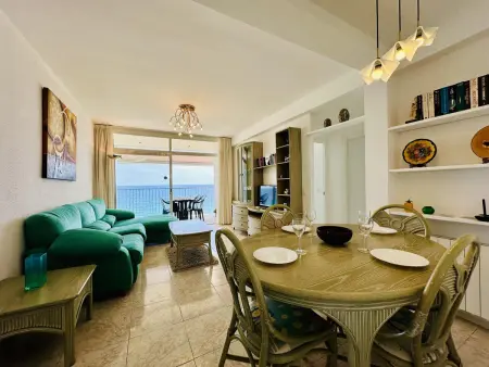 Appartement en Bord de Mer avec Balcon à Platja d'Aro, Costa Brava - Photo 9