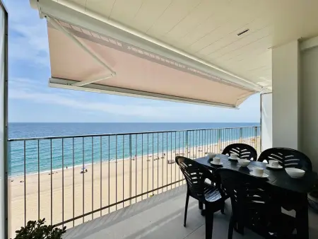 Appartement en Bord de Mer avec Balcon à Platja d'Aro, Costa Brava - Photo 17