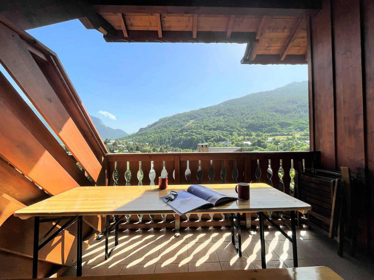 Duplex 74m² vue panoramique montagne - Briançon - Photo 1