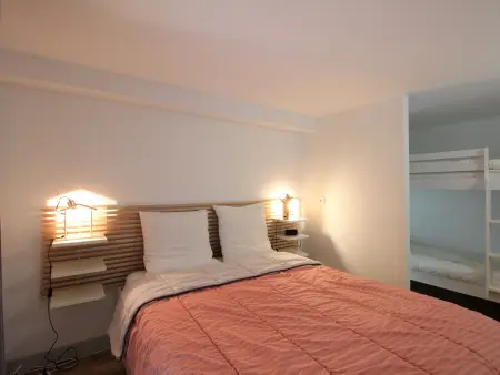 Duplex T2 hyper centre La Bourboule avec parking : photo 7