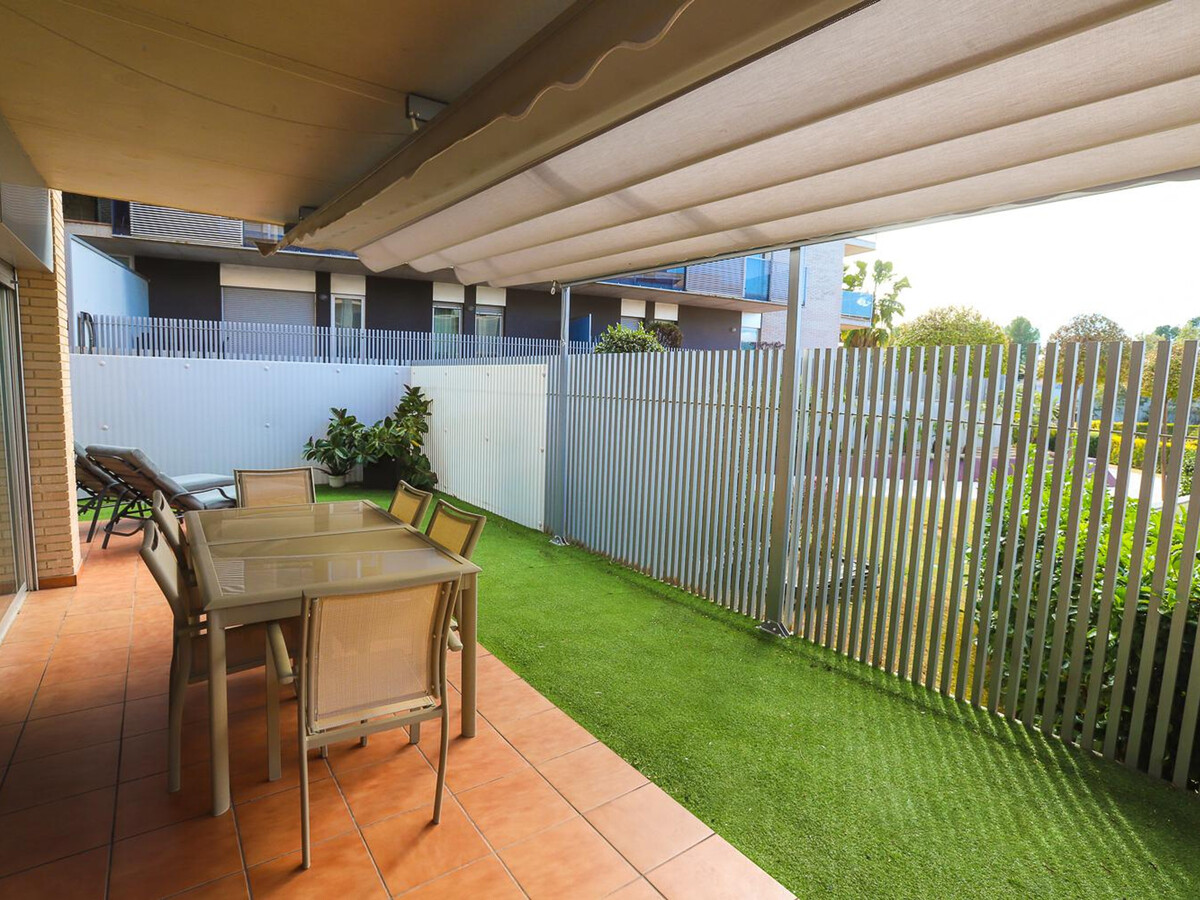 Appartement 2 chambres Salou, terrasse avec hamacs et piscine - Photo 4