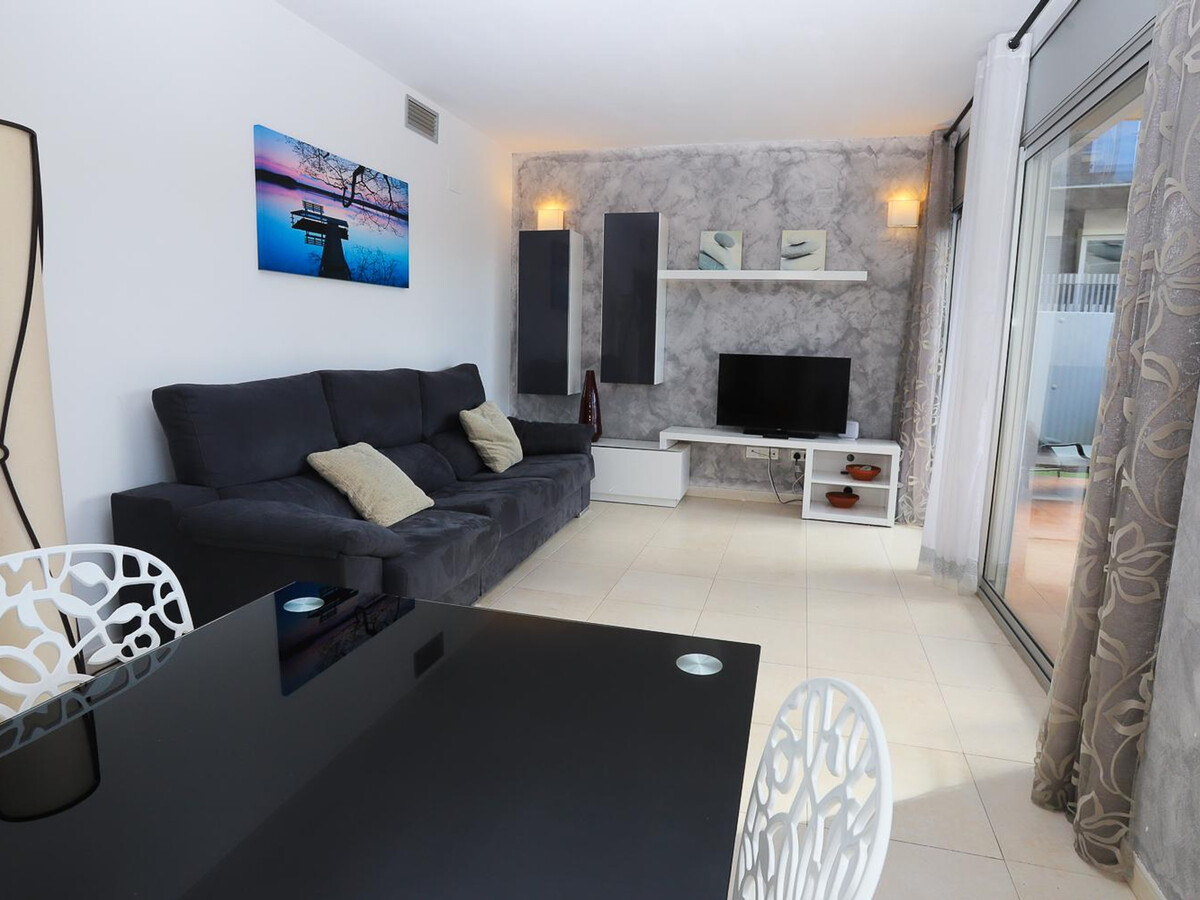Appartement 2 chambres Salou, terrasse avec hamacs et piscine - Photo 7