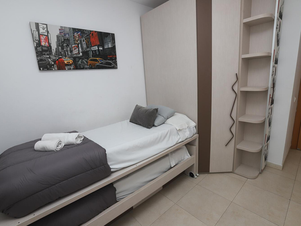 Appartement 2 chambres Salou, terrasse avec hamacs et piscine - Photo 16