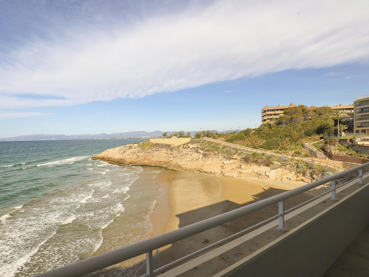 Appart front de mer, piscine et terrasse couverte à Salou - Photo 9