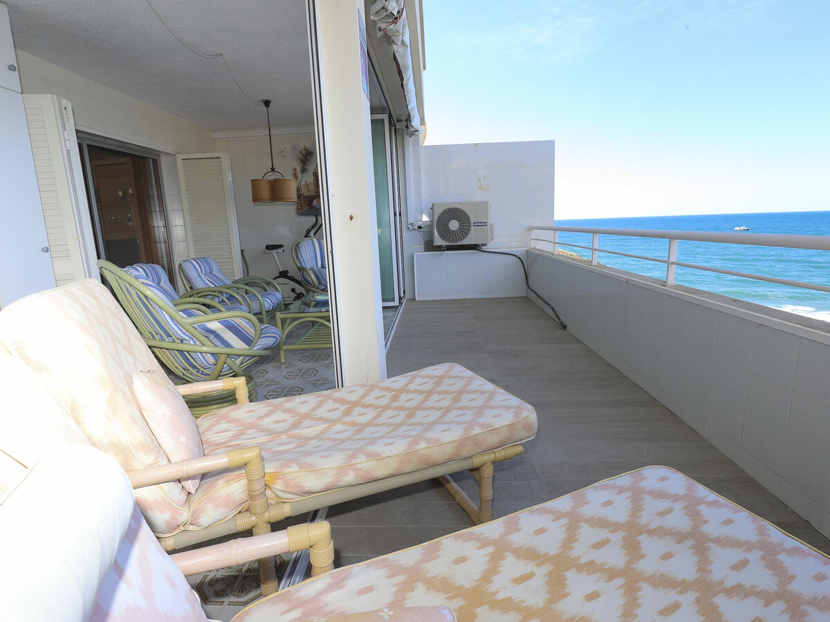 Appart front de mer, piscine et terrasse couverte à Salou - Photo 10