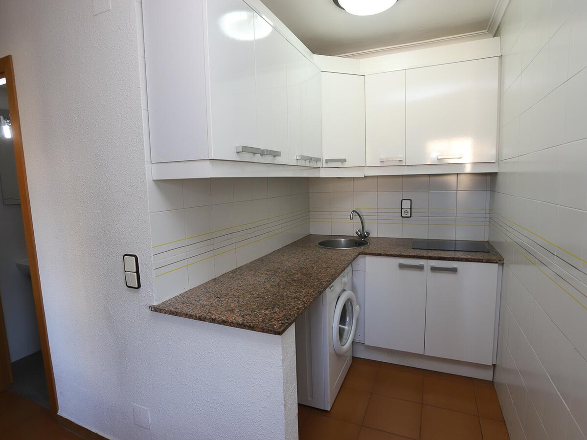 Appartement 1 chambre avec terrasse et piscine à Salou - Photo 8
