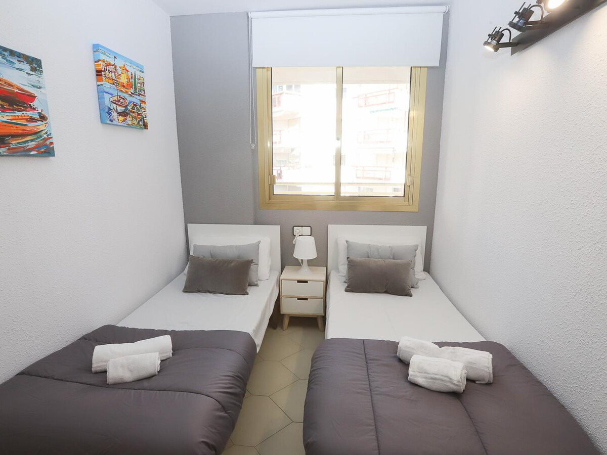Appartement face à la plage avec grande terrasse à Salou - Photo 17
