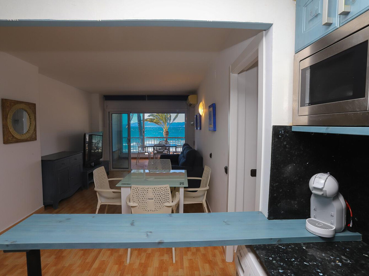 Appartement face à la mer, terrasse et accès direct plage - Photo 4