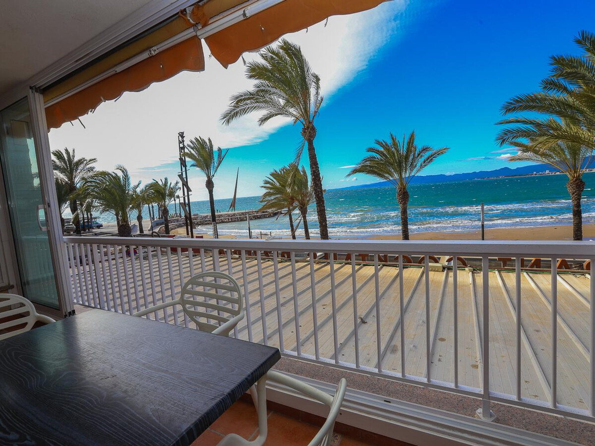 Appartement face à la mer, terrasse et accès direct plage - Photo 7