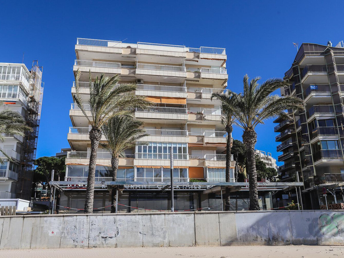Appartement face à la mer, terrasse et accès direct plage - Photo 15