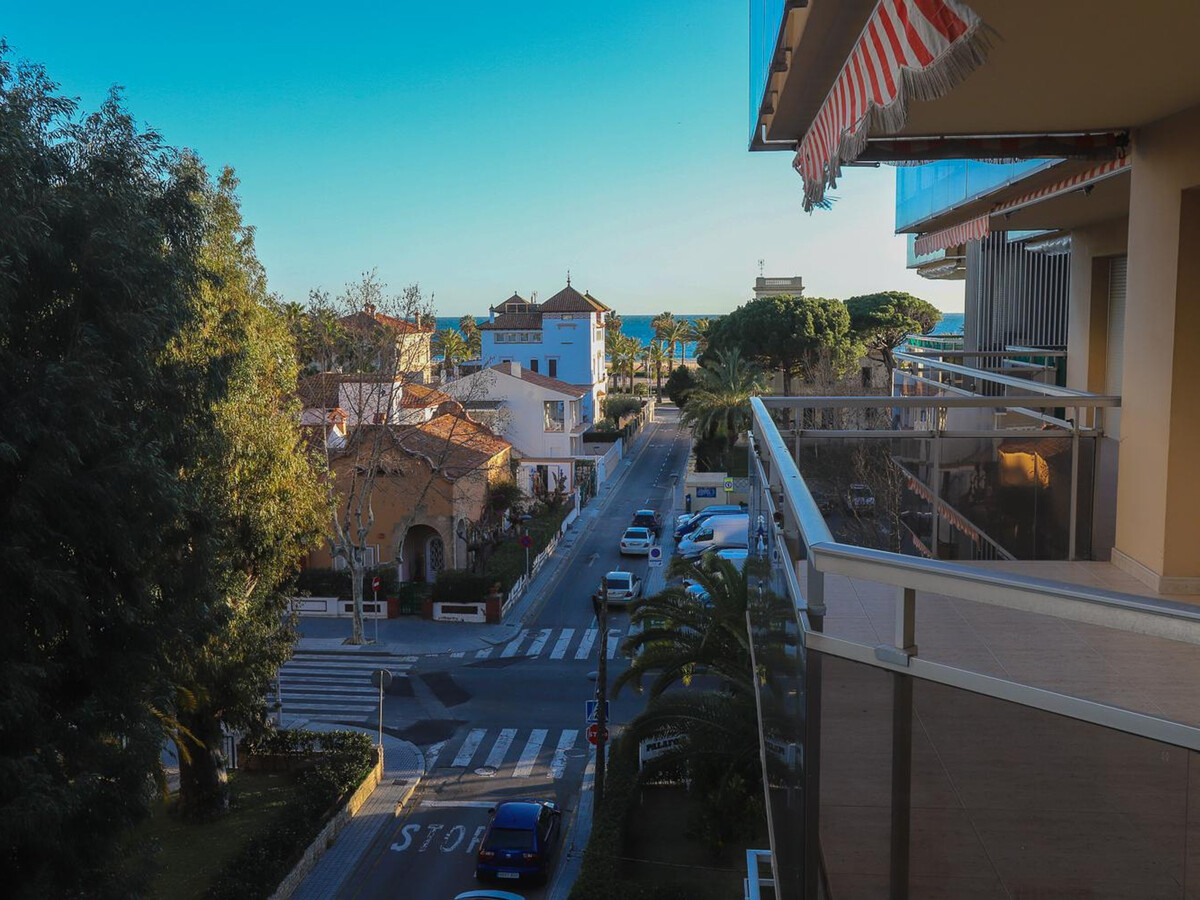 Appartement 2 ch, grande terrasse, 2e ligne de plage à Salou - Photo 4