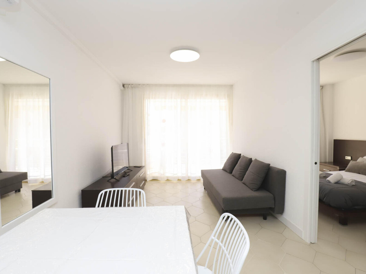 Appartement face à la plage avec terrasse à Salou - Photo 3