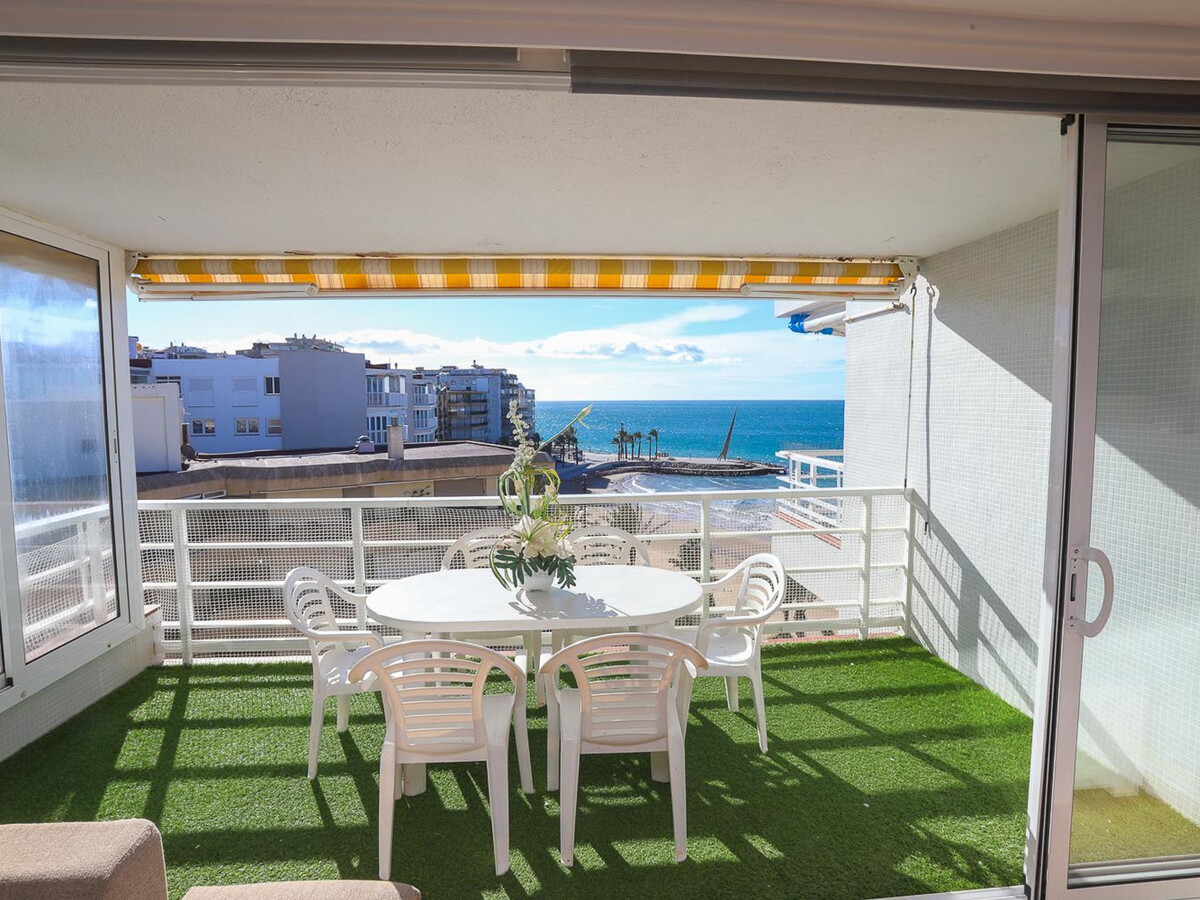 Duplex face à la plage à Salou, 3 chambres & terrasse - Photo 1