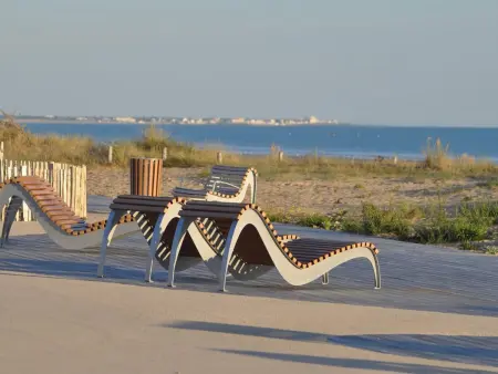 Appartement 1 chambre avec balcon face mer, 50m plage : photo 19