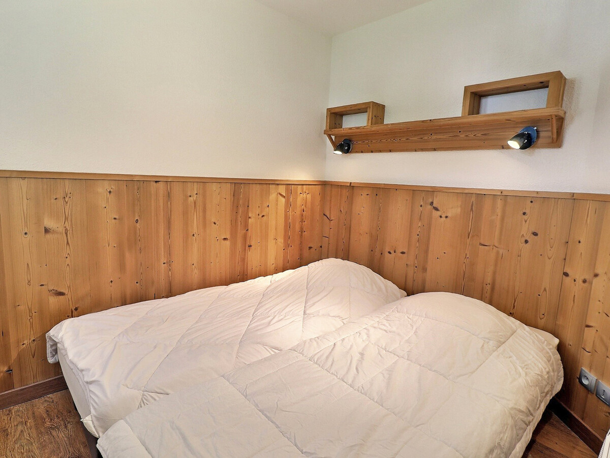 T2 skis aux pieds à La Tania, 4 personnes, balcon - Photo 4
