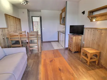 Appartement 2 pièces skis aux pieds à La Tania : photo 2