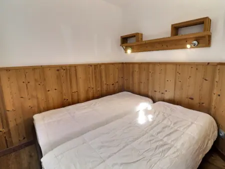 Appartement 2 pièces skis aux pieds à La Tania : photo 4