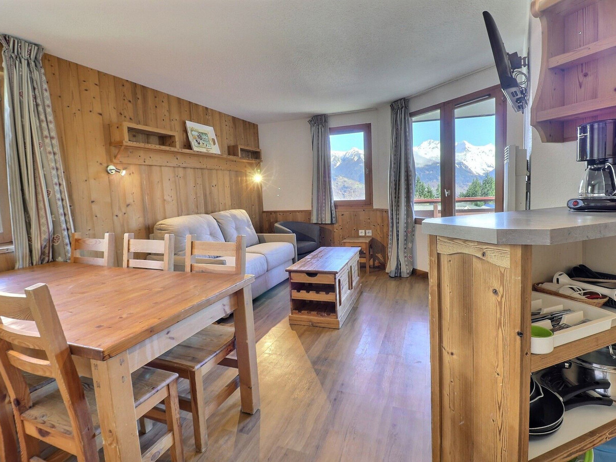 Appartement 2P cabine, skis aux pieds à La Tania - Photo 2