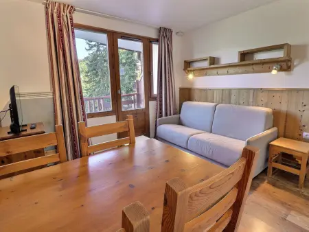 Location appartement à La Tania, Confortable 2 pièces skis aux pieds près des commerces