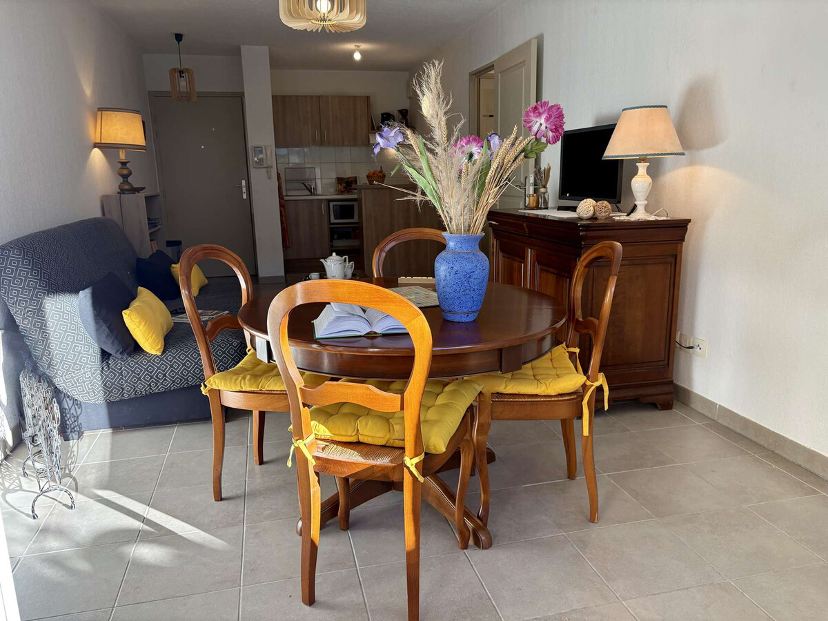 Appartement 43m² terrasse, piscine et parking à Roquebrune-sur-Argens - Photo 2