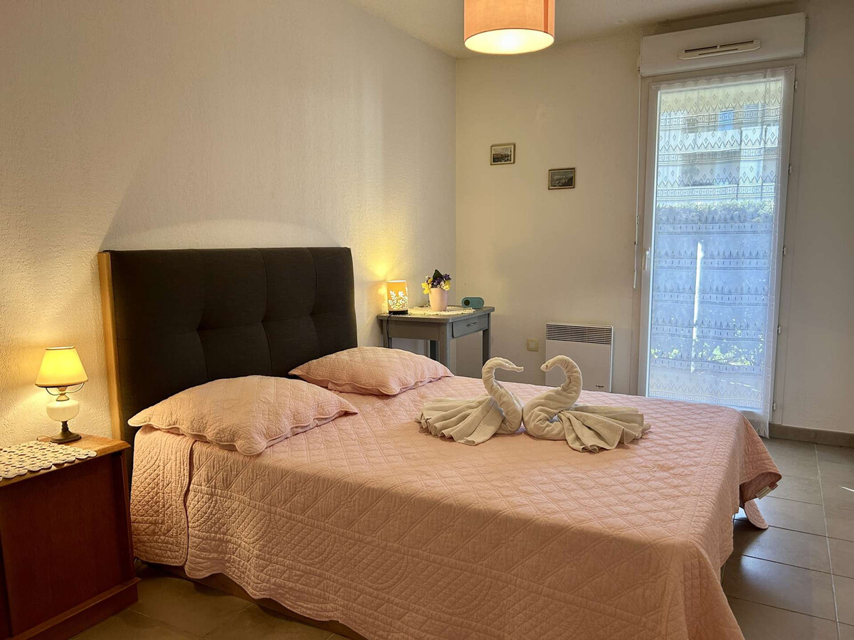 Appartement 43m² terrasse, piscine et parking à Roquebrune-sur-Argens - Photo 8