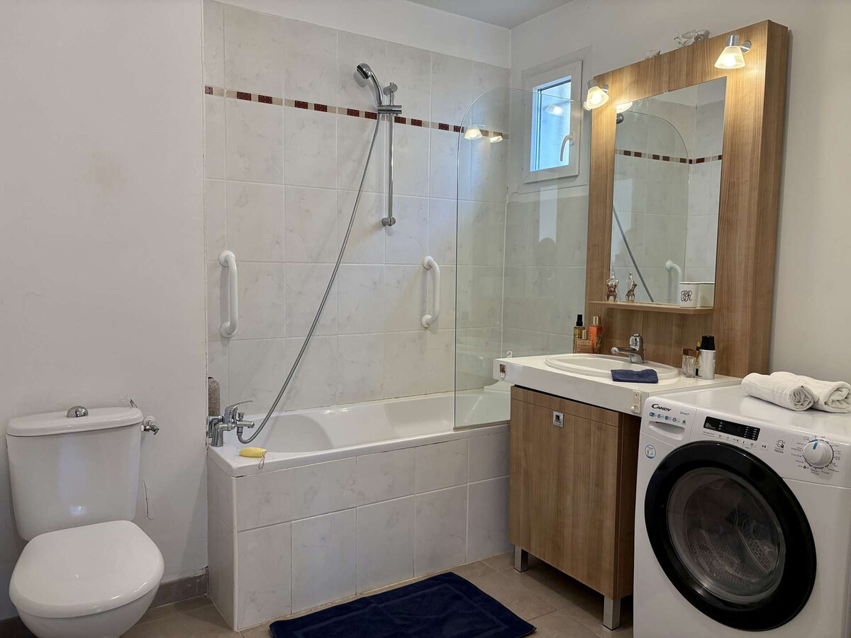 Appartement 43m² terrasse, piscine et parking à Roquebrune-sur-Argens - Photo 10