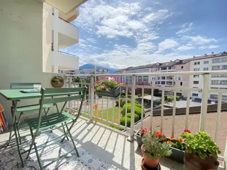 Appart T3 neuf avec balcon et parking au cœur d'Annecy - Photo 2
